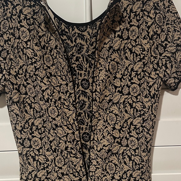 Michael Kors Black and Gold Floral Knit Dress- Size Small - Picture 4 of 4